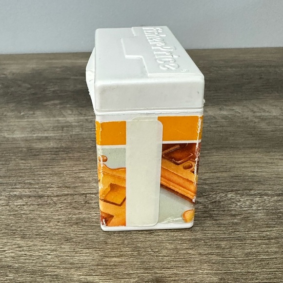 Fisher Price Fun With Food Waffle Box With Two Waffles 1987 - Picture 3 of 8